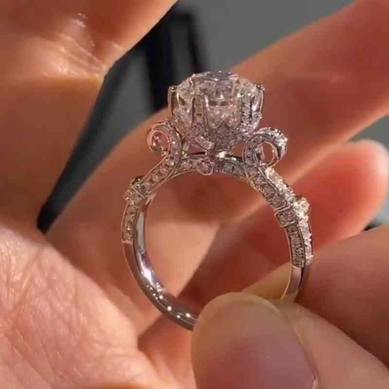 Jorrio handmade 2ct round cut sterling silver moissanite engagement ring