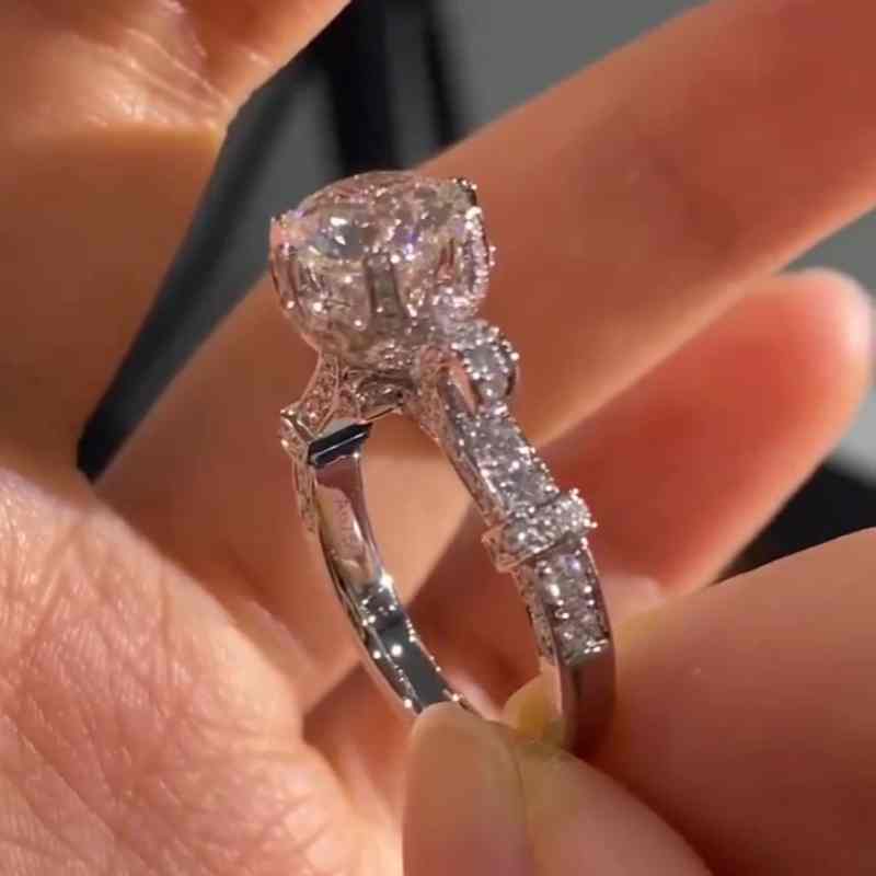 Jorrio handmade 2ct round cut sterling silver moissanite engagement ring