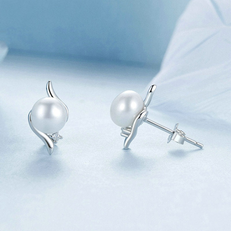 Jorrio Elegant Natural Freshwater Pearl Sterling Silver Earrings