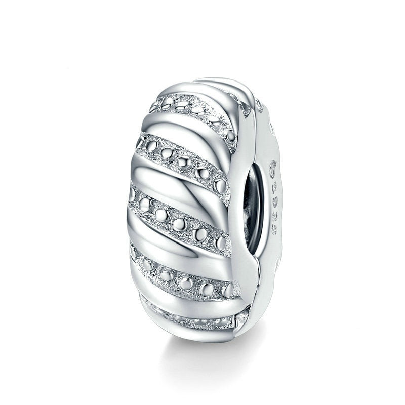 Jorrio Simple Textured Clasp Sterling Silver Charm
