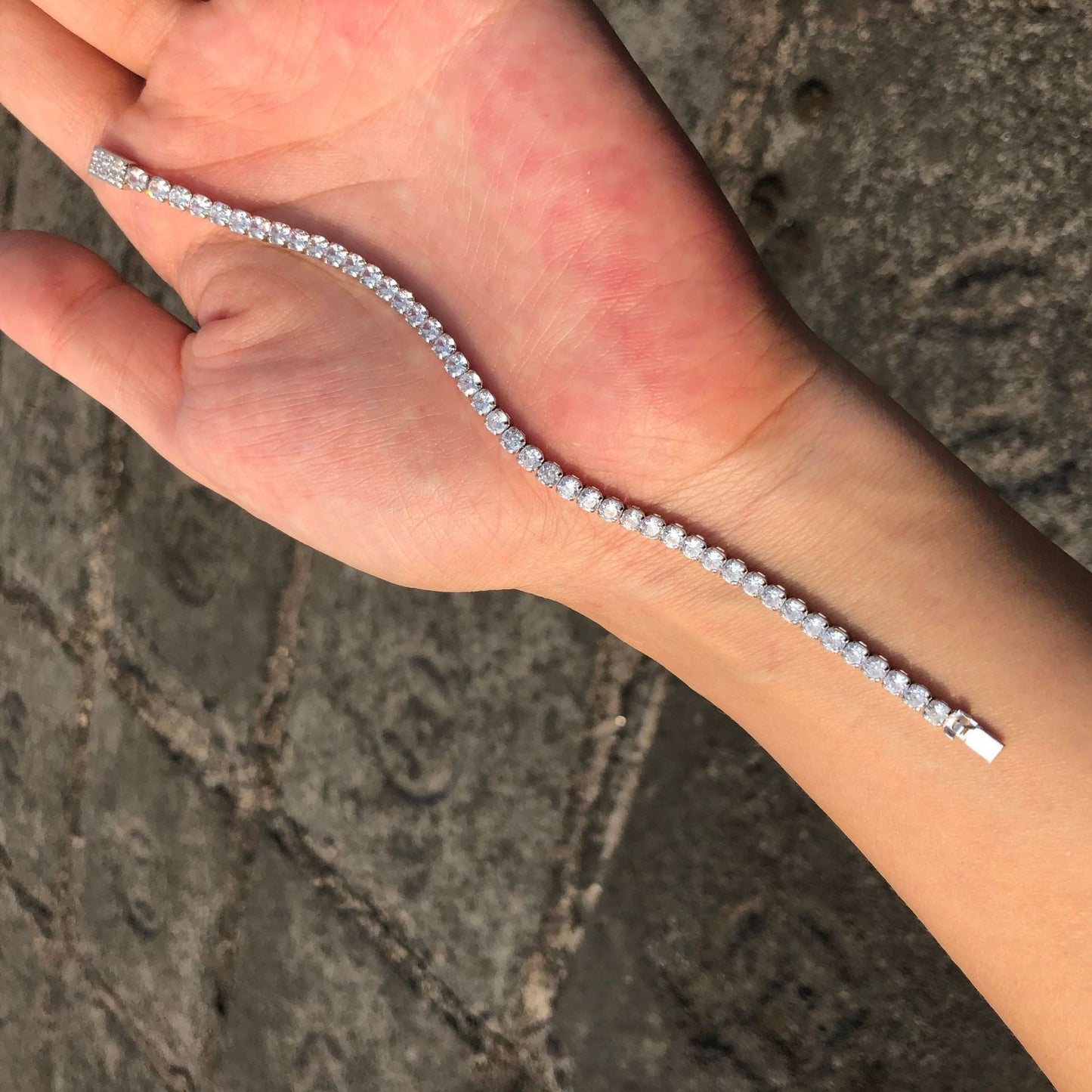 Jorrio handmade Geometric Cut sterling silver bracelet