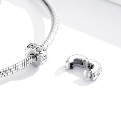 Jorrio Simple Textured Clasp Sterling Silver Charm