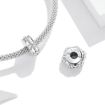 Jorrio Delicate Flower Vintage Sterling Silver Charm