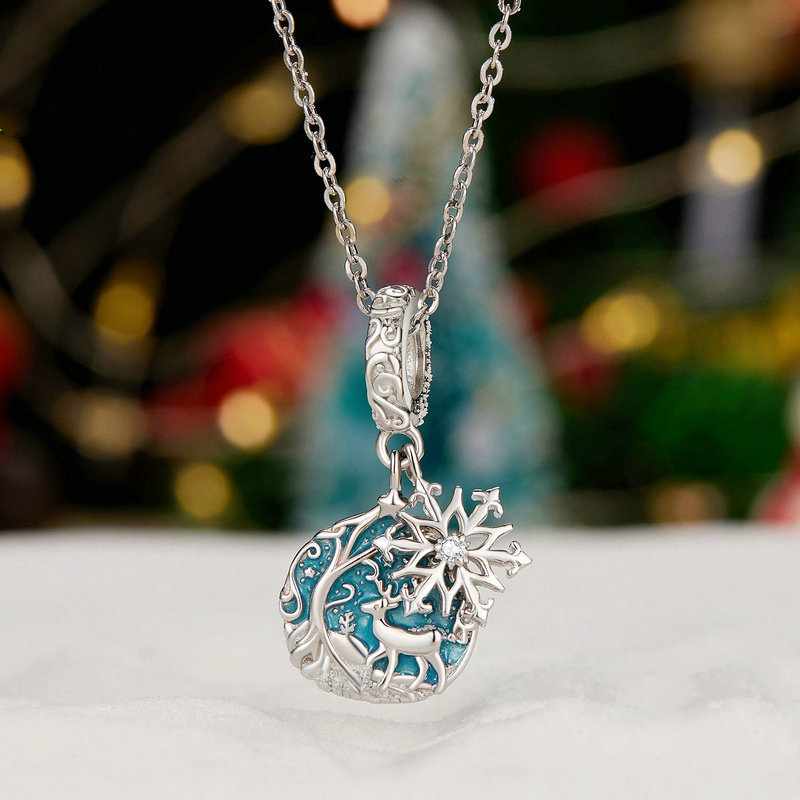 Jorrio Handmade Christmas Glow In The Dark Elk Charms